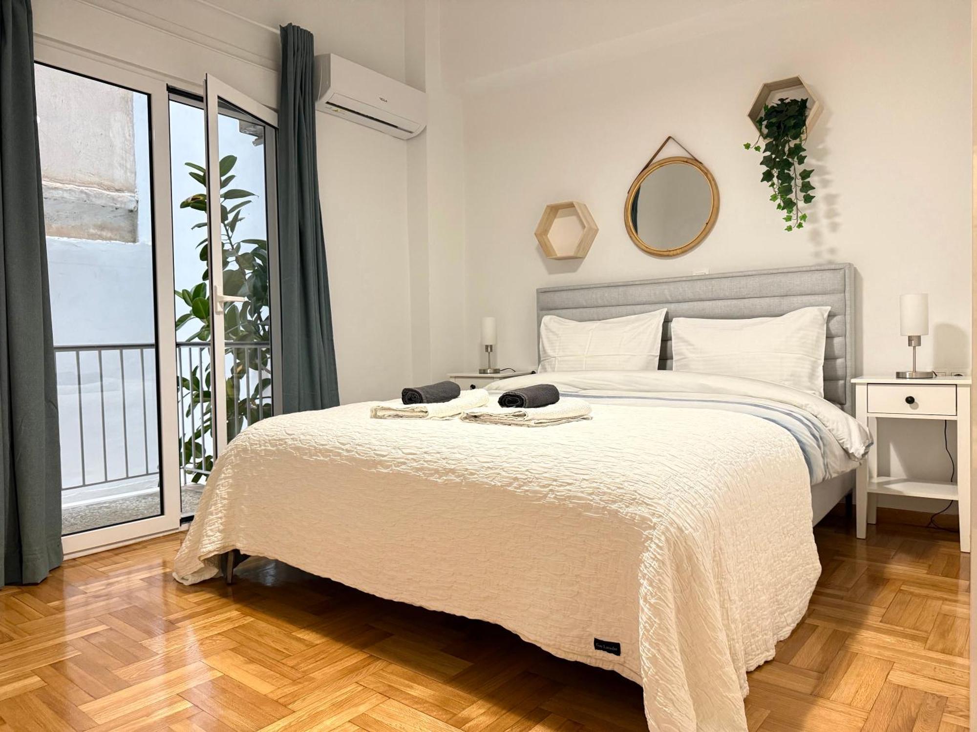 P&P Boutique Apartments Athena Bagian luar foto